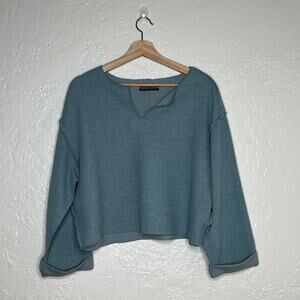 Urban Outfitters Women’s Jax Ribbed Notched Neck Long Sleeve Shirt Green XS